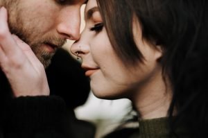 He (She) is Not Interested In You? 5 Tips to Grab his Attention