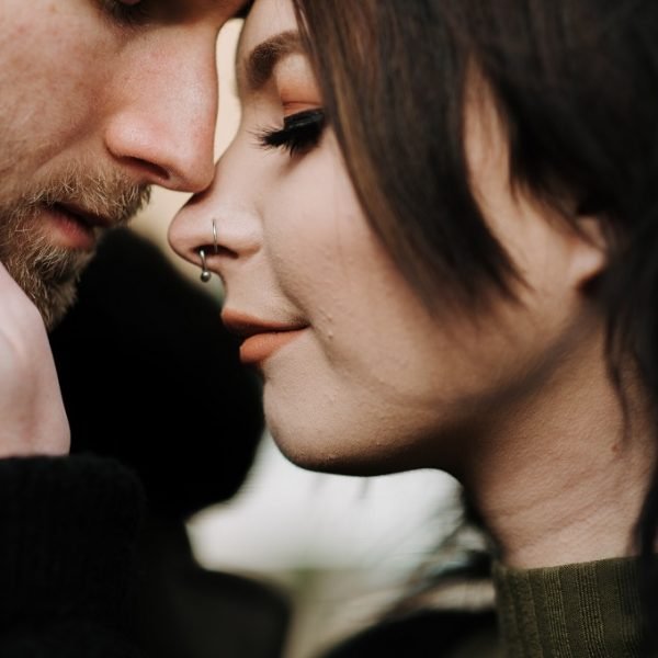 He (She) is Not Interested In You? 5 Tips to Grab his Attention