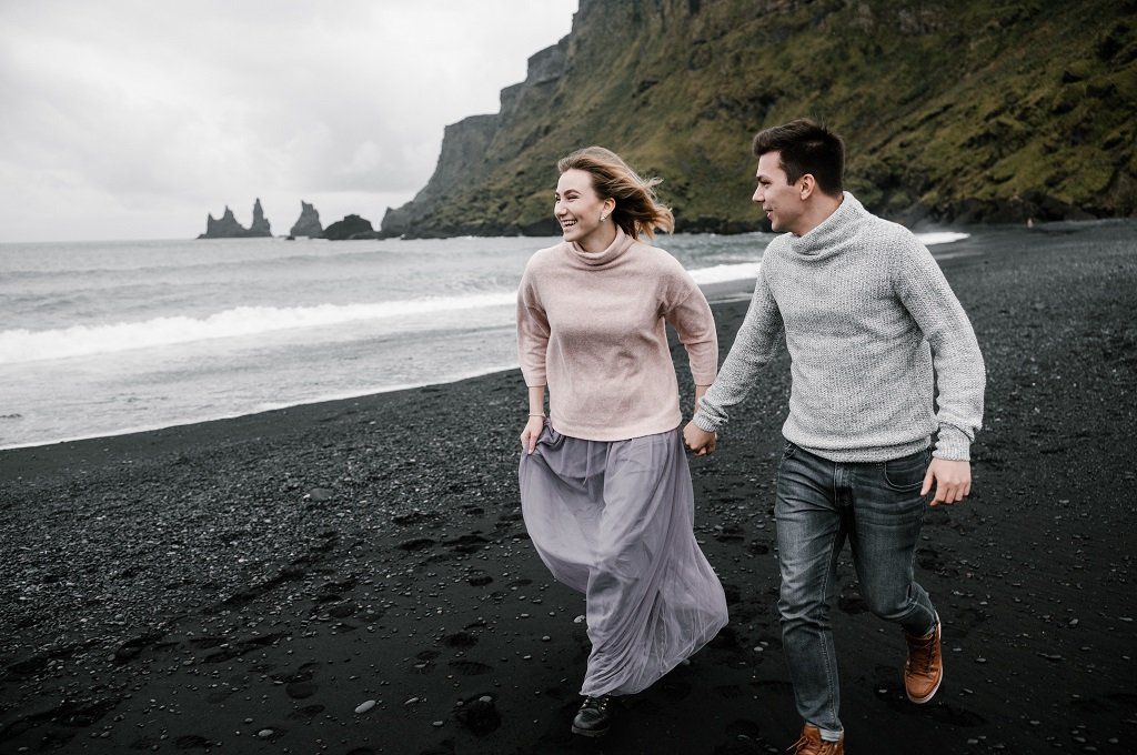 The Most Effective Method to Flirt with a Guy in 5 Easy Steps