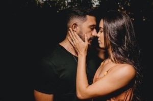 4 Ways to Go From Single and Lonely to Empowered and In Love…