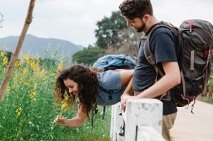 Why Social Distancing Is The Best Way To Attract A Quality Guy